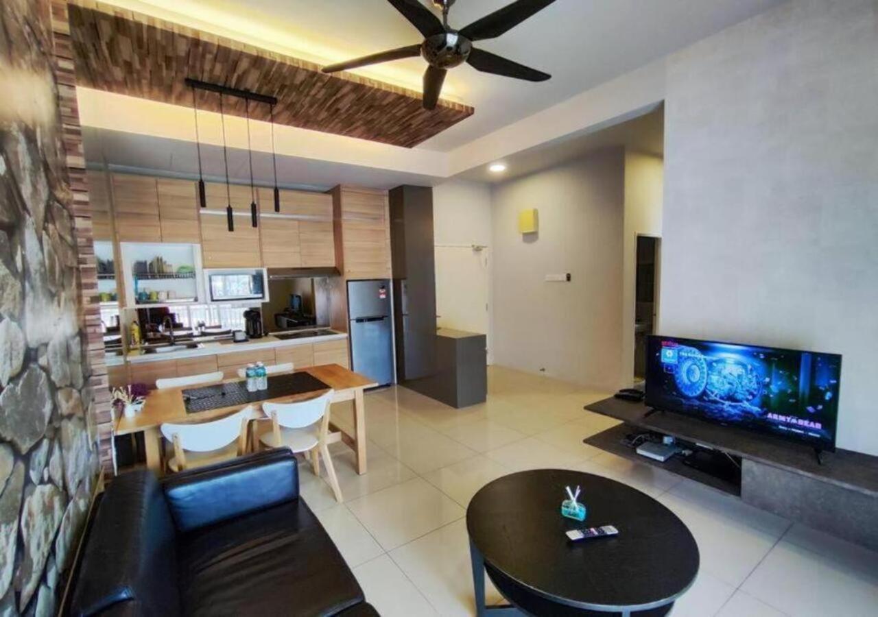 Apartment Swiss Garden Residences By Nature 3 Kampung Sungai Karang